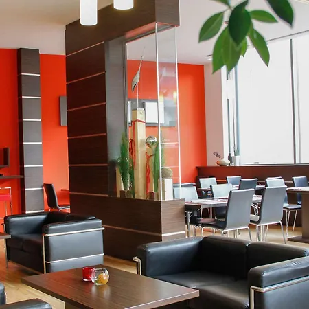 Western Plaza 4* Graz