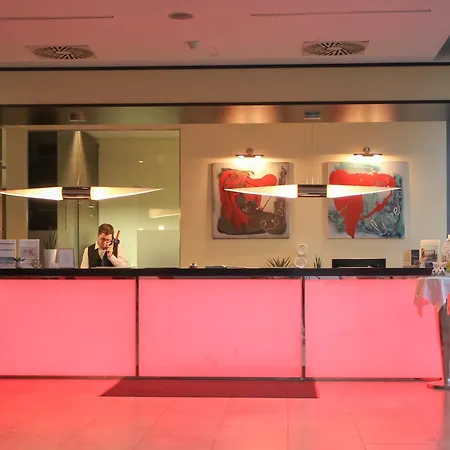 Plaza Inn Graz City Hotel 4*