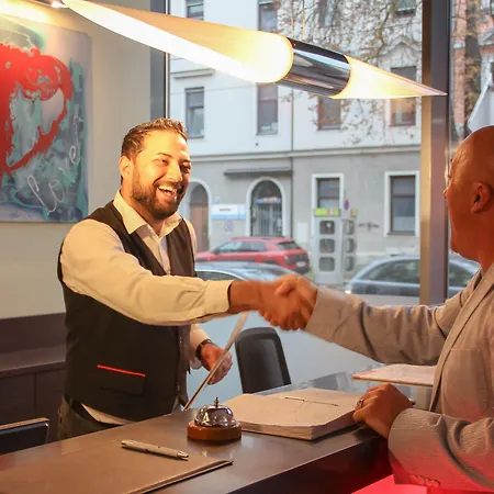 Hotel Plaza Inn Graz City 4*