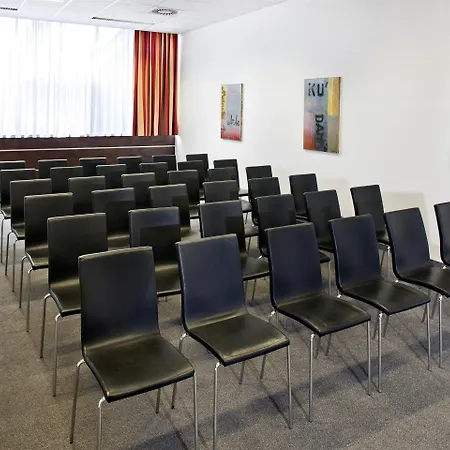 酒店 阿米迪亚格拉茨贝斯特韦斯特优质酒店 4*