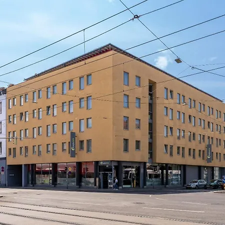 Hotel Western Plaza 4*