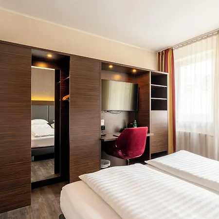 Hotel Plaza
